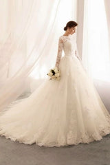 Bateau Neck Princess Wedding Dresses Long Sleeve Lace Tulle Bridal Gowns