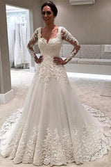 Charming Long Sleeves Wedding Dress with Lace Appliques Online