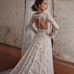 Gorgeous Bohemian Lace Wedding Dresses with Detachable Sleeves