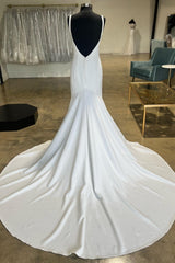 Elegant White Plunge V Open Back Trumpet Long Bridal Gown