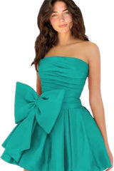 Chic Sleeveless Ruched Short Homecoming Dresses Lace Up Mini Party Wear Dress with Bow