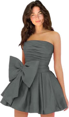 Chic Sleeveless Ruched Short Homecoming Dresses Lace Up Mini Party Wear Dress with Bow
