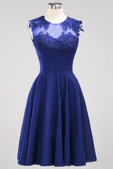 Chiffon Round Neck Short Bridesmaid Dresses with Appliques