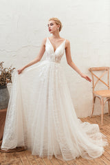 Classy A-Line Wedding Dress With Deep V-neck, Open Back and Lace Tulle Floor-length