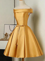 Mignon en satin knee longueur épaule robe de retour à la maison, robe de bal