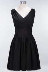 Cute V-Neck Sleeveless Lace Bridesmaid Dresses Knee Length