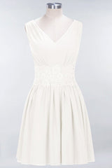 Cute V-Neck Sleeveless Lace Bridesmaid Dresses Knee Length