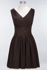 Cute V-Neck Sleeveless Lace Bridesmaid Dresses Knee Length