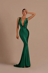 Elegant Champagne Mermaid Prom Dress Long Slimming with Ruffles