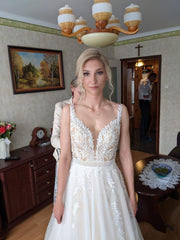 Dasida Modest Long A-line V-neck Wedding Dress with Tulle Lace