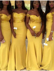 Mermaid / Trumpet Bridesmaid Dress Off Shoulder Sleeveless Plus Size Sweep / Brush Train Lace / Stretch Fabric with Appliques / Solid Color