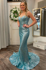 Iridescent Pink Scoop Neck Straps Trumpet Long Prom Dress