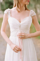 A-line Sweetheart Elegant Cap Sleeve Long Chiffon Wedding Dress