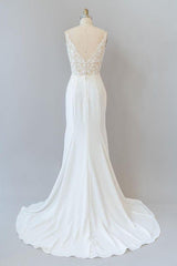 Elegant Lace Mermaid Wedding Dress Floor Length Bridal Gown with Sleeves