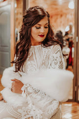 Elegant Lace Long Batwing Sleeve Boho Wedding Dresses with Slit Sheath Tassel Bridal Gown VW2216