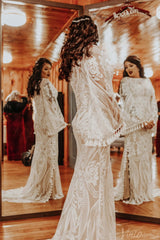 Elegant Lace Long Batwing Sleeve Boho Wedding Dresses with Slit Sheath Tassel Bridal Gown VW2216