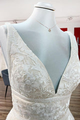 Elegante lange prinses V-hals tulle Backless trouwjurk met kant
