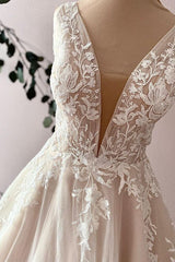 Elegante lange lieverd a-line tule appliques kanten trouwjurk