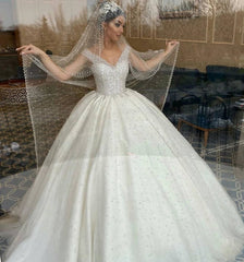 Elegant Off-the-Shoulder Backless Wedding Dress with Pearl Beading