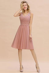 Elegant Ruffle Chiffon Short Bridesmaid Dress Sleeveless V-Neck Aline Knee Length Homecoming Dress