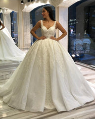 Elegant Sequined Sweetheart Wedding Dress Backless Lace Ball Gown with Appliques