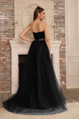 Elegant Strapless Sweetheart Tulle Ball Gown Prom Dress Long