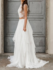 Wholesale Boho Wedding Dresses Two Piece Scoop Neck Sleeveless Court Train Chiffon Bridal Suits Bridal Gowns With Appliques Solid Color Summer Fall Wedding Party