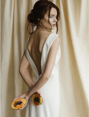 Wholesale Reception Open Back Simple Wedding Dresses Sheath / Column Scoop Neck Sleeveless Sweep / Brush Train Satin Bridal Gowns With Solid Color Summer Wedding Party