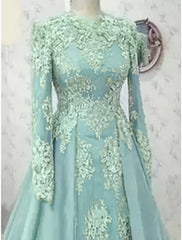 A-Line Mother of the Bride Dress Formal Elegant Party Luxurious Jewel Neck Sweep / Brush Train Satin Lace Long Sleeve with Pleats Solid Color