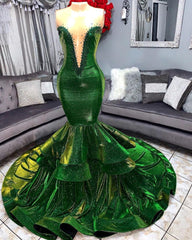 Glamorous Green Sequins Sheer Tulle Sleeveless Prom Dress with Beadings