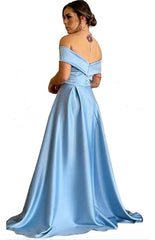 Glamorous Off-the-Shoulder Prom Gown Aline Long with Split