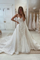 Glamorous Tulle Lace Mermaid Wedding Dress with Detachable Train