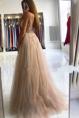 Glamorous V-neck Spaghetti-Straps Tulle Prom Dress Beadings Long Evening Gowns