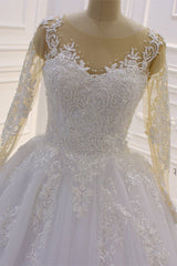 Prachtige lange A-Line A-Line Bateau Pearl TuLle Appliques Lace trouwjurk met mouwen