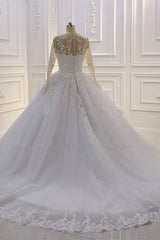 Prachtige lange A-Line A-Line Bateau Pearl TuLle Appliques Lace trouwjurk met mouwen
