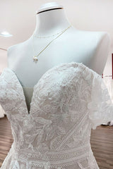 Prachtige lange A-lijn off-the-shoulder tule kant-appliques trouwjurk