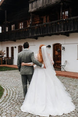 Gorgeous Tulle Lace Aline Wedding Dress Long Sleeves with Appliques
