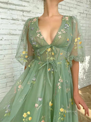 Green Floral Lace Prom Dresses with Sheer Puffed Sleeves, V-Neck & Pockets - TO008C