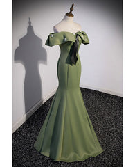 Elegant and noble clover green off the shoulder sleeveless fishtail evening dress with clover green off the back strap and ground length prom dress