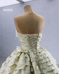 Green Ruffled Off the Shoulder Wedding Dresses Removable Sleeve Quinceanera Dress 241023