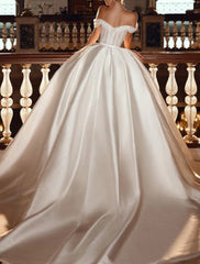 Engagement Formal Glitter & Sparkle Wedding Dresses Ball Gown Off Shoulder Cap Sleeve Chapel Train Satin Bridal Gowns