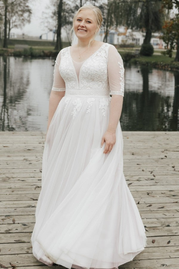 Elegant Half Sleeves Aline Wedding Dress Tulle Lace Appliques Bridal Dress