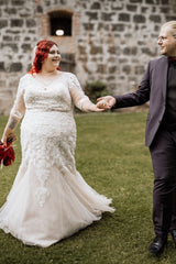 Half Sleeves Mermaid Wedding Dress Plus Size V-neck Tulle Lace Bridal Gown