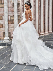 A-Line/Princess Tulle Ruffles Spaghetti Straps Sleeveless Sweep/Brush Train Wedding Dresses