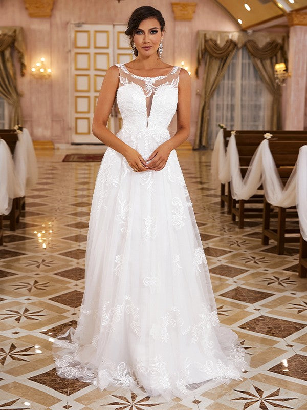 Wholesale A-Line/Princess Lace Applique Scoop Sleeveless Sweep/Brush Train Wedding Dresses