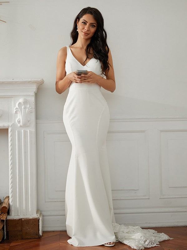 Lace V-neck Sleeveless Sweep/Brush Train Wedding Dresses