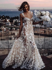 Beach Sexy Boho Wedding Dresses Court Train Mermaid / Trumpet Sleeveless V Neck Lace