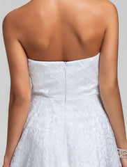Princess / A-Line Bridesmaid Dress Sweetheart Sleeveless Knee Length Lace with Lace / Sash / Ribbon / Criss Cross