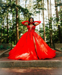 Hot Red Sweetheart Tulle Appliques V-neck Puffy Ball Prom Dress