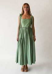 Beautiful Backless Formal Bridesmaid Dress